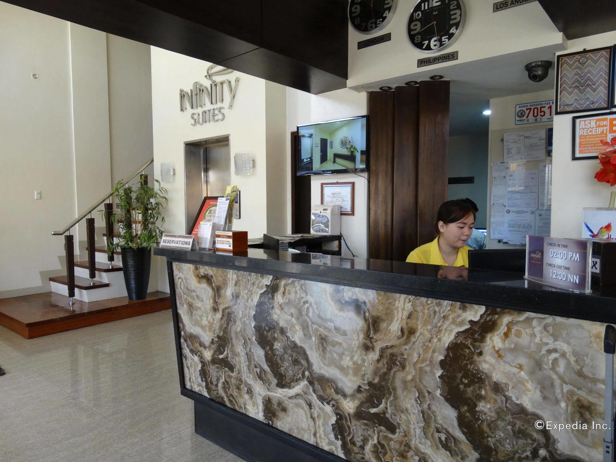 Infinity Suites Davao Exterior foto